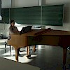 Klavierdozentin Elizabeth Wiles beim offenen Unterricht